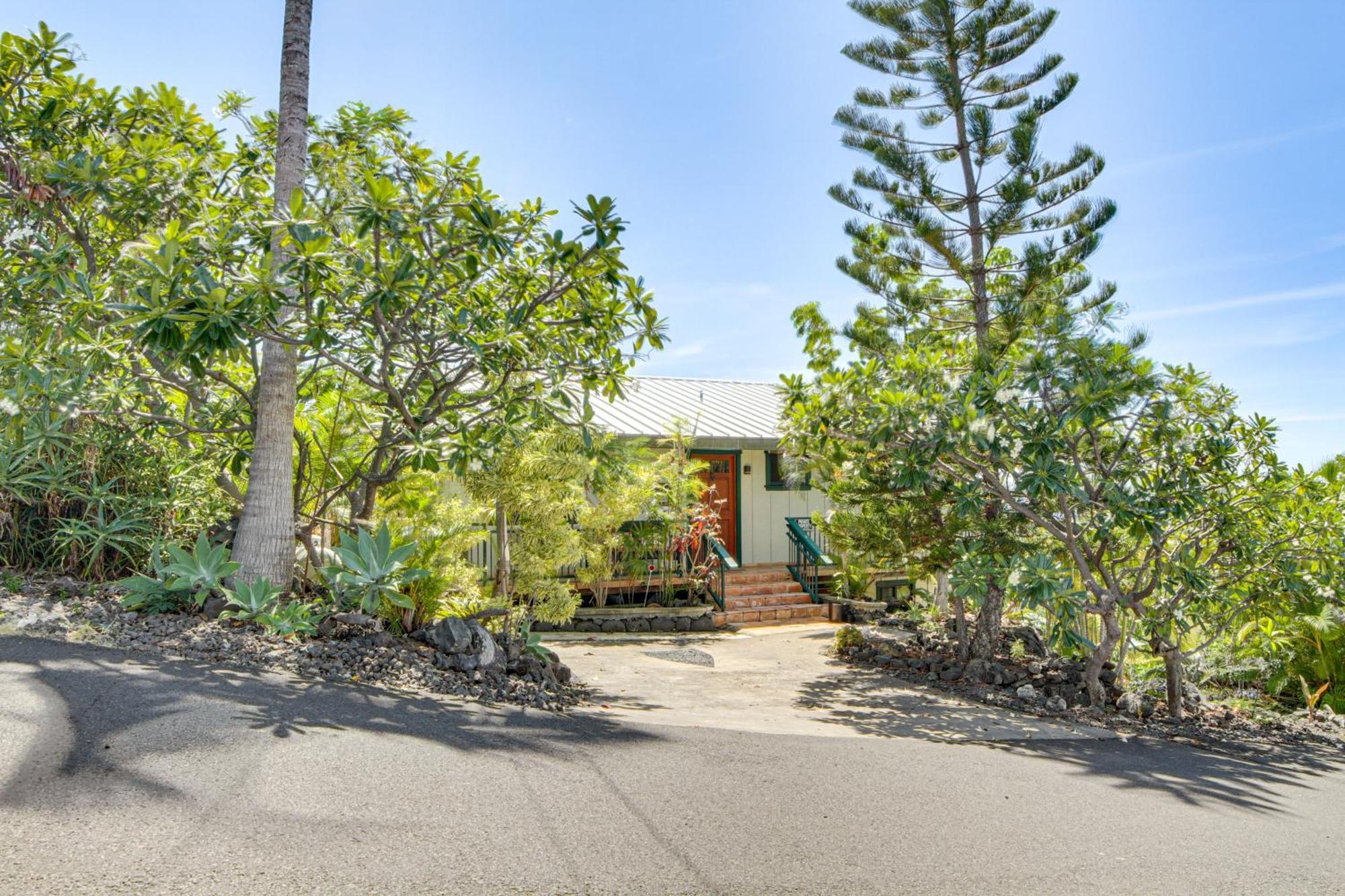 Ocean-View Bungalow Walk To Pebbles Beach! Hookena Buitenkant foto